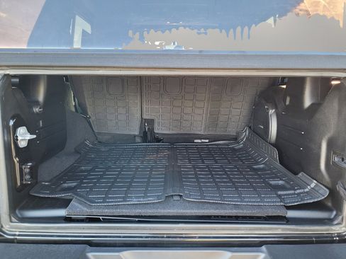 Used 2019 Jeep Wrangler Unlimited Rubicon image 18