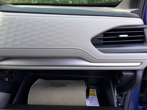 Certified 2026 Subaru Forester Premium AWD/4WD image 37