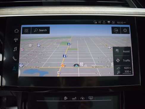 Used 2019 Audi e-tron Premium Plus AWD/4WD image 26