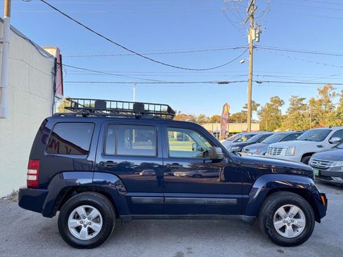 Used 2012 Jeep Liberty Sport w/ Popular Equipment Group image 8
