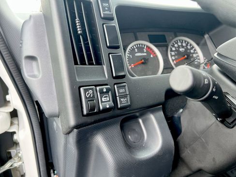 New 2024 Chevrolet Low Cab Forward 5500XD image 39