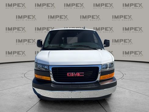 Used 2023 GMC Savana 2500 w/ Driver Convenience Package image 8