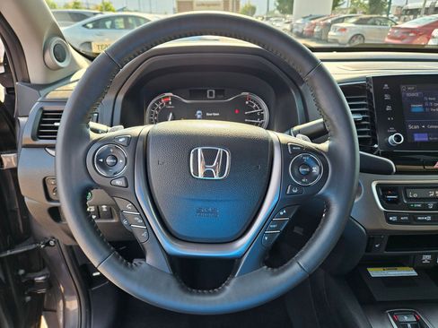 Used 2023 Honda Ridgeline RTL-E image 19
