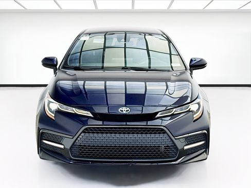 Used 2022 Toyota Corolla SE w/ Carpet Mat Package (TMS) FWD image 2