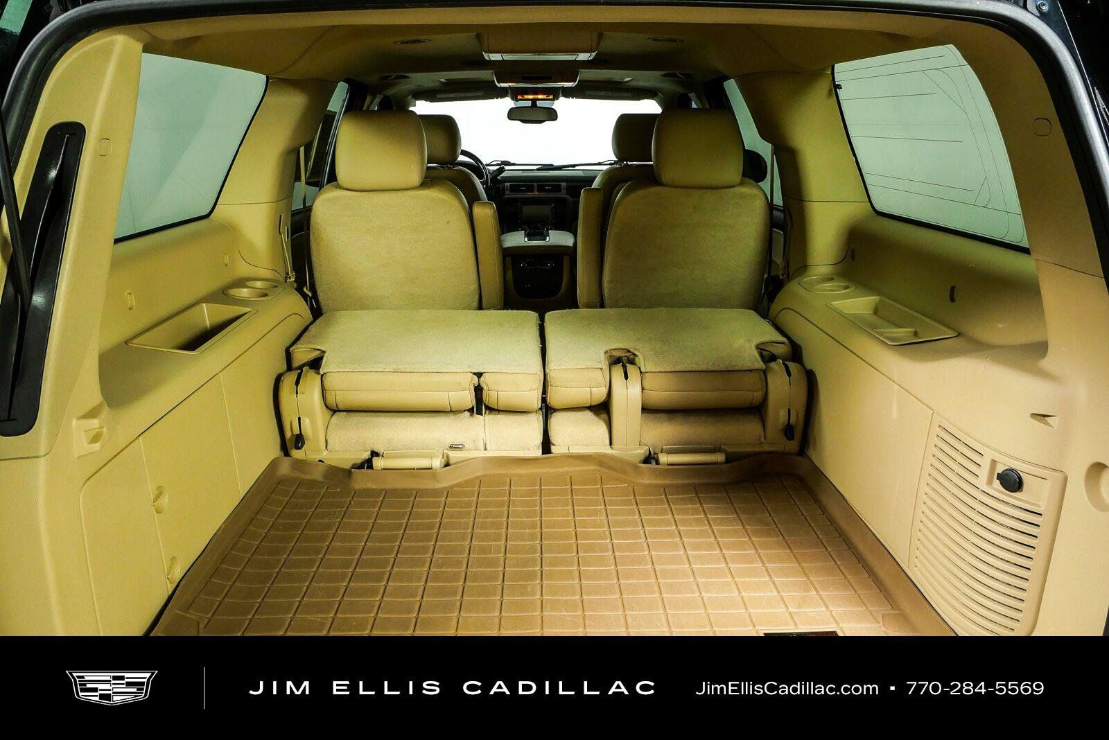 Used 2014 GMC Yukon XL Denali RWD image 31