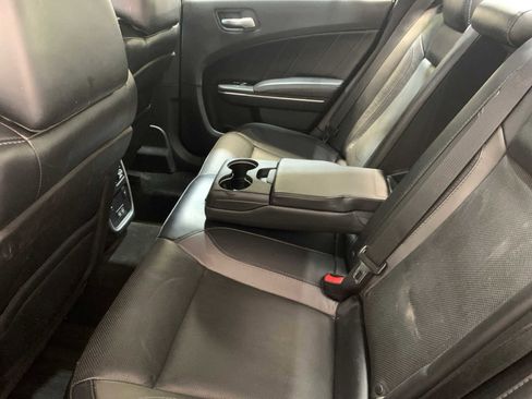 Used 2015 Dodge Charger SXT w/ AWD Plus Group image 5