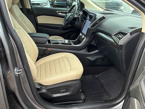 Used 2023 Ford Edge SEL w/ Convenience Package AWD/4WD image 18
