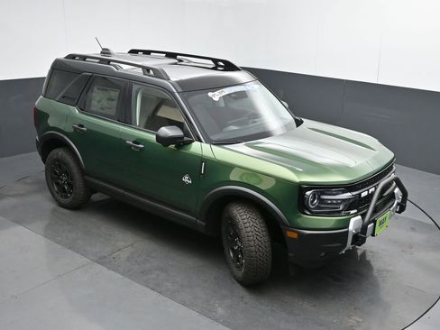 New 2025 Ford Bronco Sport Outer Banks w/ Sasquatch Outer Banks Package image 49