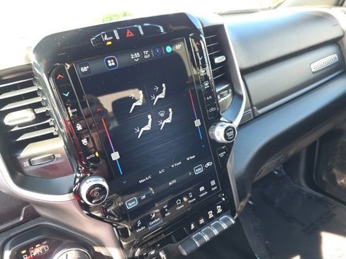 Used 2024 RAM 2500 Big Horn w/ Safety Group image 27