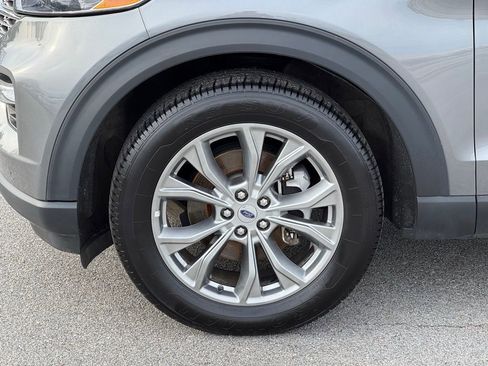 Used 2023 Ford Explorer Limited image 37