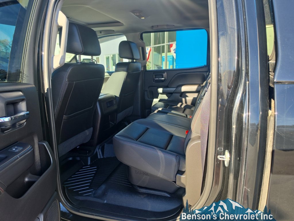 Used 2018 GMC Sierra 2500 SLT w/ All Terrain HD Package AWD/4WD image 15