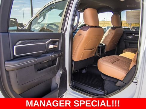 New 2025 RAM 2500 Big Horn AWD/4WD image 39