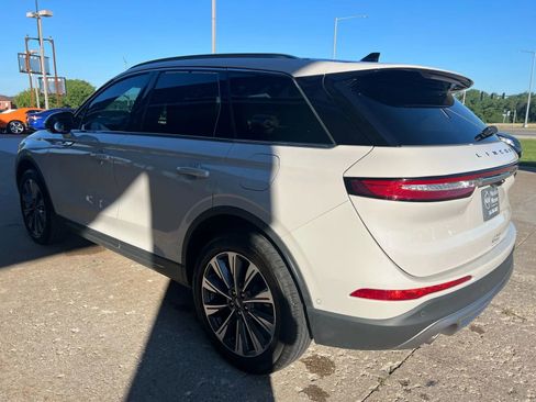 Used 2021 Lincoln Corsair Reserve w/ Equipment Group 201A image 6