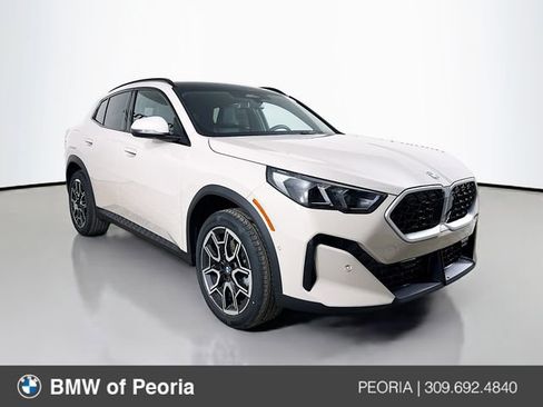 New 2026 BMW X2 xDrive28i w/ Technology Package image 1
