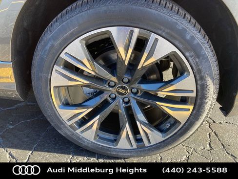 New 2026 Audi Q8 Premium Plus image 30