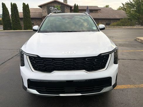 Used 2026 Kia Sorento S w/ S Panoramic Sunroof Package FWD image 6
