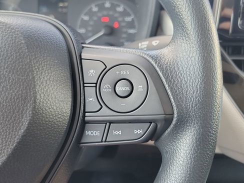 Certified 2025 Toyota Corolla LE w/ Convenience Package FWD image 21