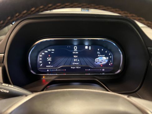 Used 2022 GMC Yukon SLT w/ SLT Luxury Package image 12