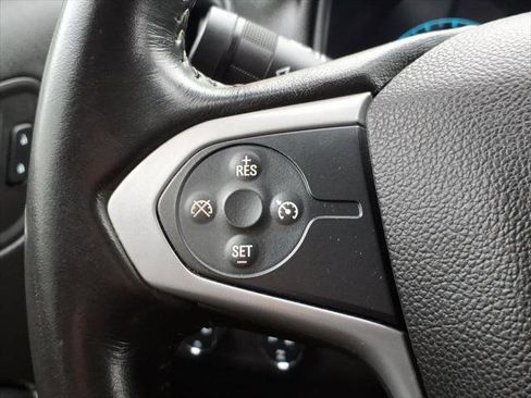 Used 2016 Chevrolet Colorado LT AWD/4WD image 19