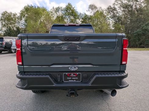 Used 2025 Chevrolet Silverado 2500 LTZ w/ LTZ Convenience Package image 5