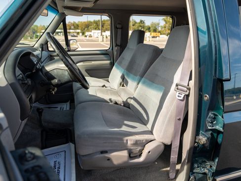 Used 1997 Ford F350 XLT image 32