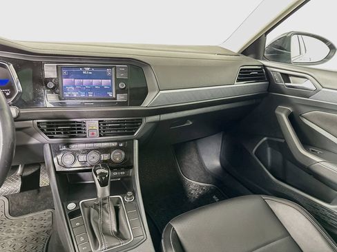 Used 2023 Volkswagen Jetta SE FWD image 21