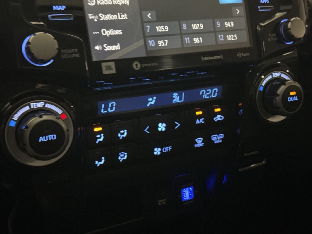 Used 2020 Toyota 4Runner TRD Pro AWD/4WD image 17