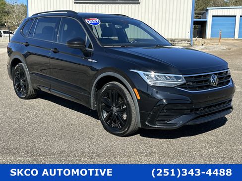 Used 2022 Volkswagen Tiguan SE R-Line image 7