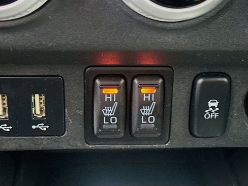 Used 2022 Mitsubishi Outlander Sport LE FWD image 19