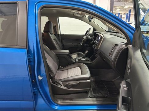 Used 2022 Chevrolet Colorado Z71 image 12