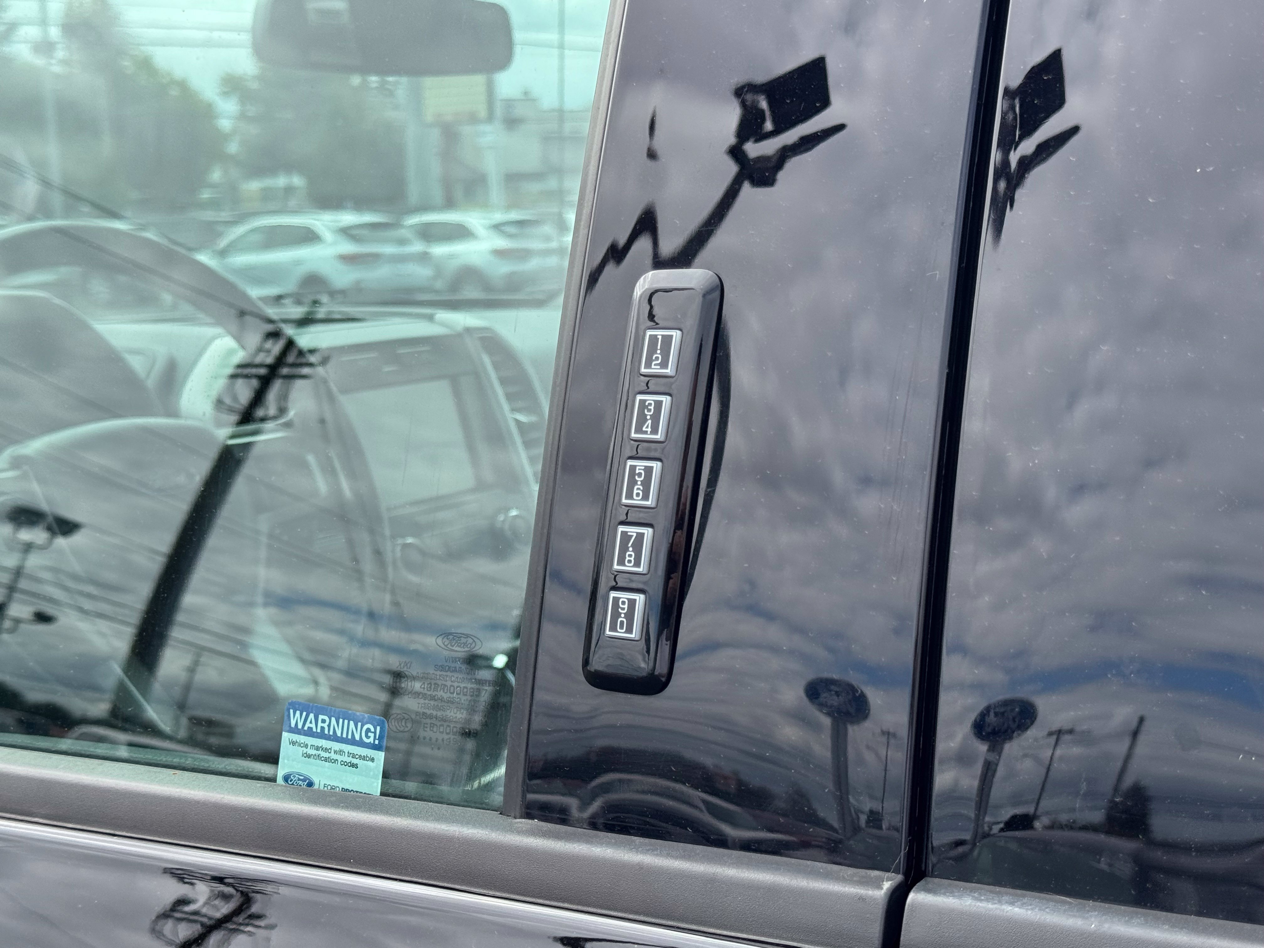 Used 2019 Ford F150 Lariat AWD/4WD image 70