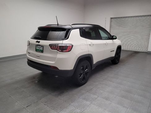 Used 2020 Jeep Compass Latitude AWD/4WD image 9