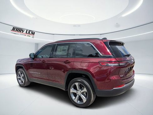 New 2026 Jeep Grand Cherokee Limited AWD/4WD image 5