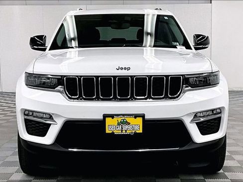 Used 2024 Jeep Grand Cherokee Limited image 4