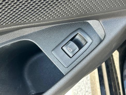 Used 2019 BMW 330i Sedan RWD image 19
