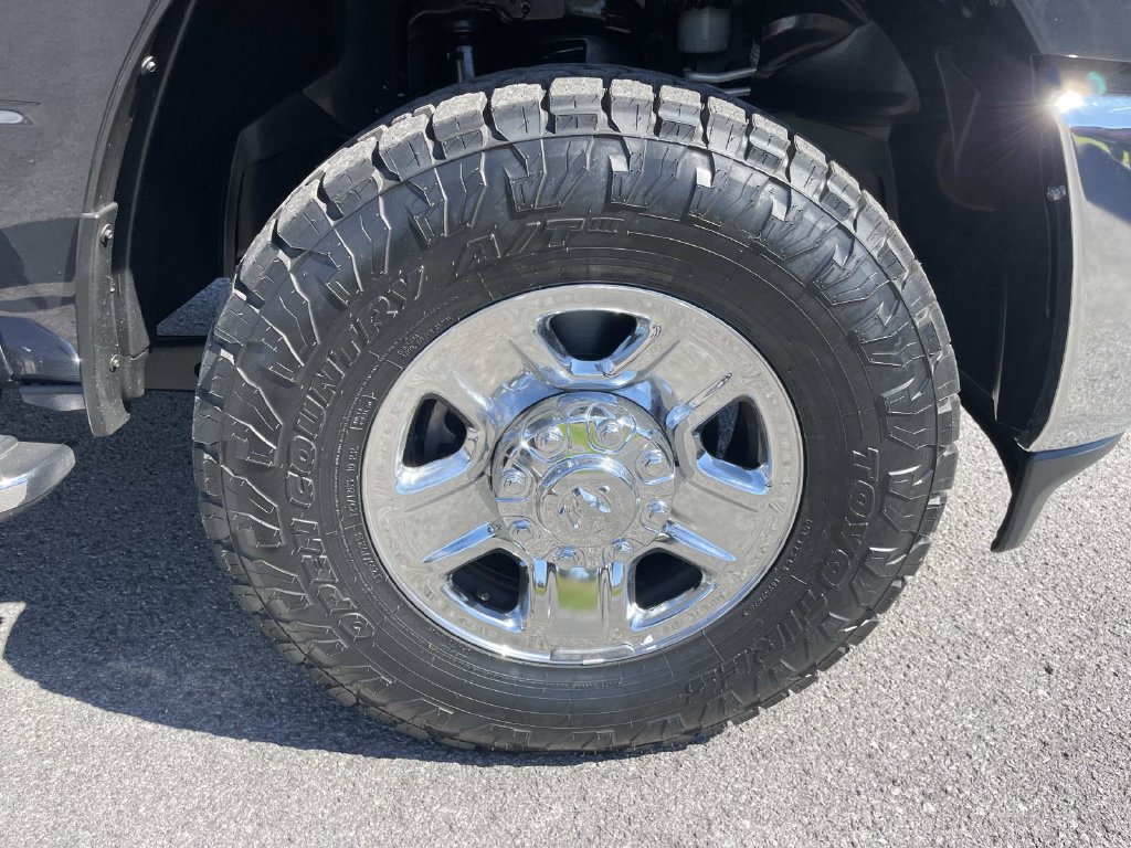 Used 2022 RAM 2500 Big Horn AWD/4WD image 33