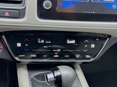 Used 2019 Honda HR-V EX-L image 12