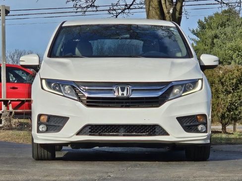 Used 2018 Honda Odyssey EX image 2