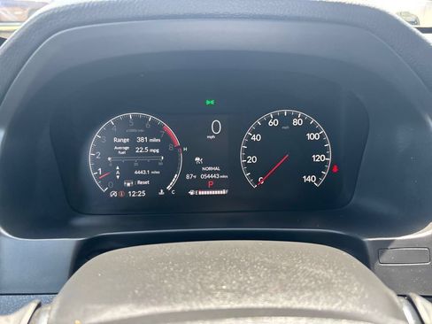 Certified 2025 Honda Ridgeline Black Edition image 15