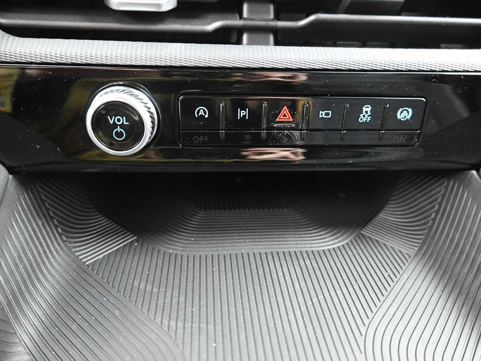 New 2026 Ford Explorer ST-Line w/ ST-Line Street Pack AWD/4WD image 39