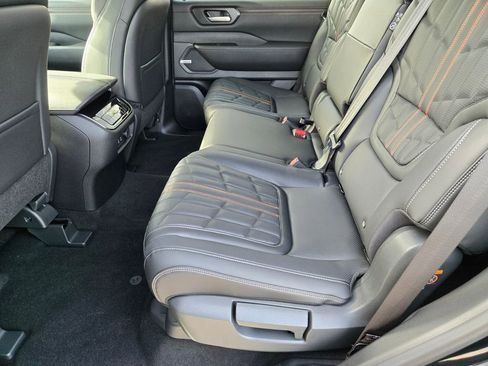 New 2026 Nissan Armada PRO-4X AWD/4WD image 7