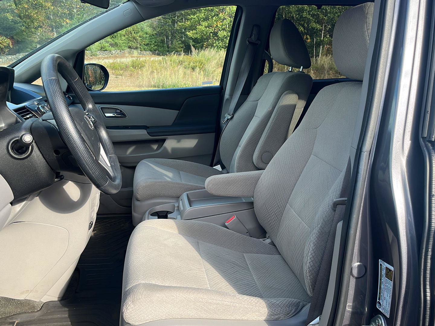 Used 2016 Honda Odyssey SE image 9