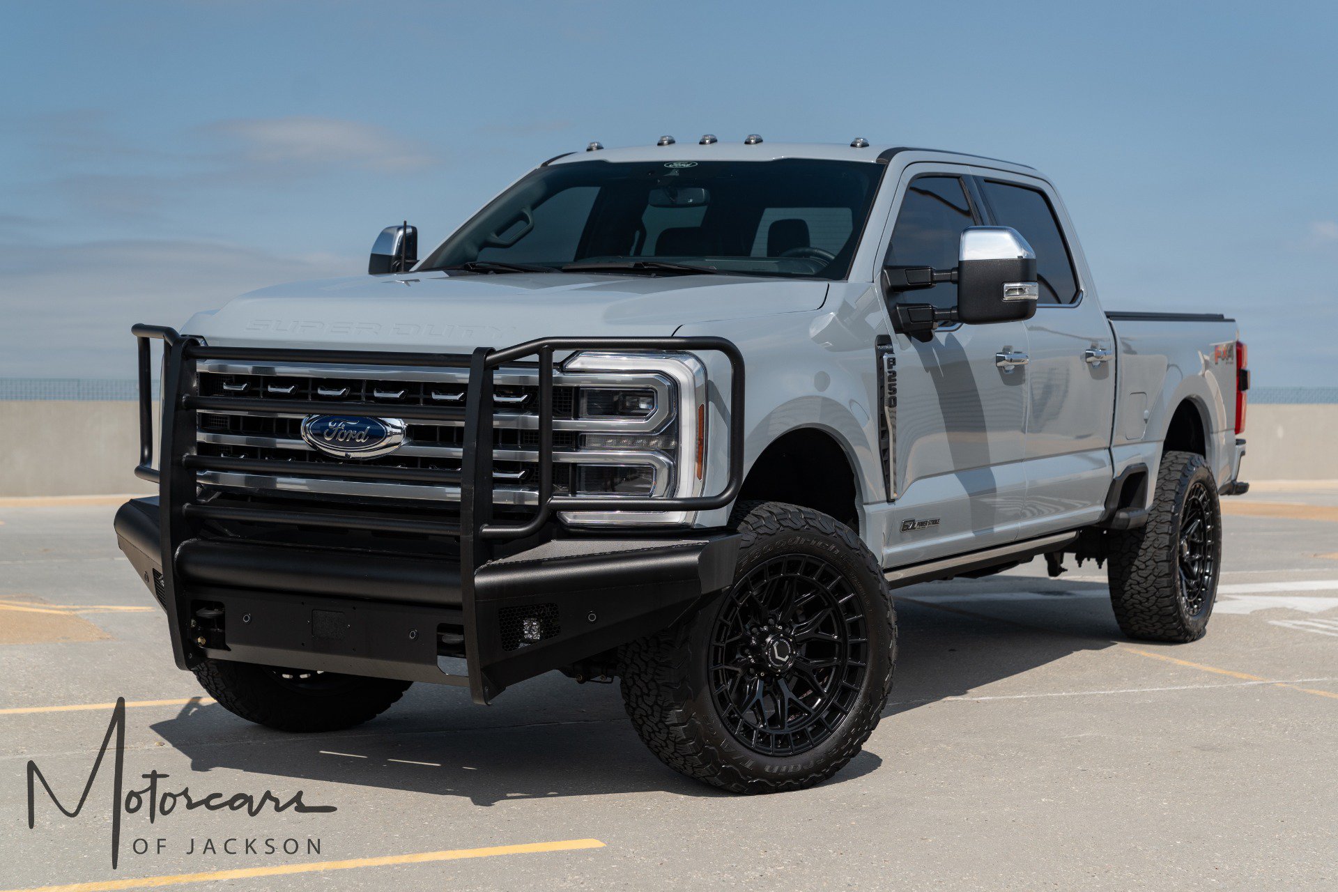 Used 2024 Ford F250 Platinum AWD/4WD image 3
