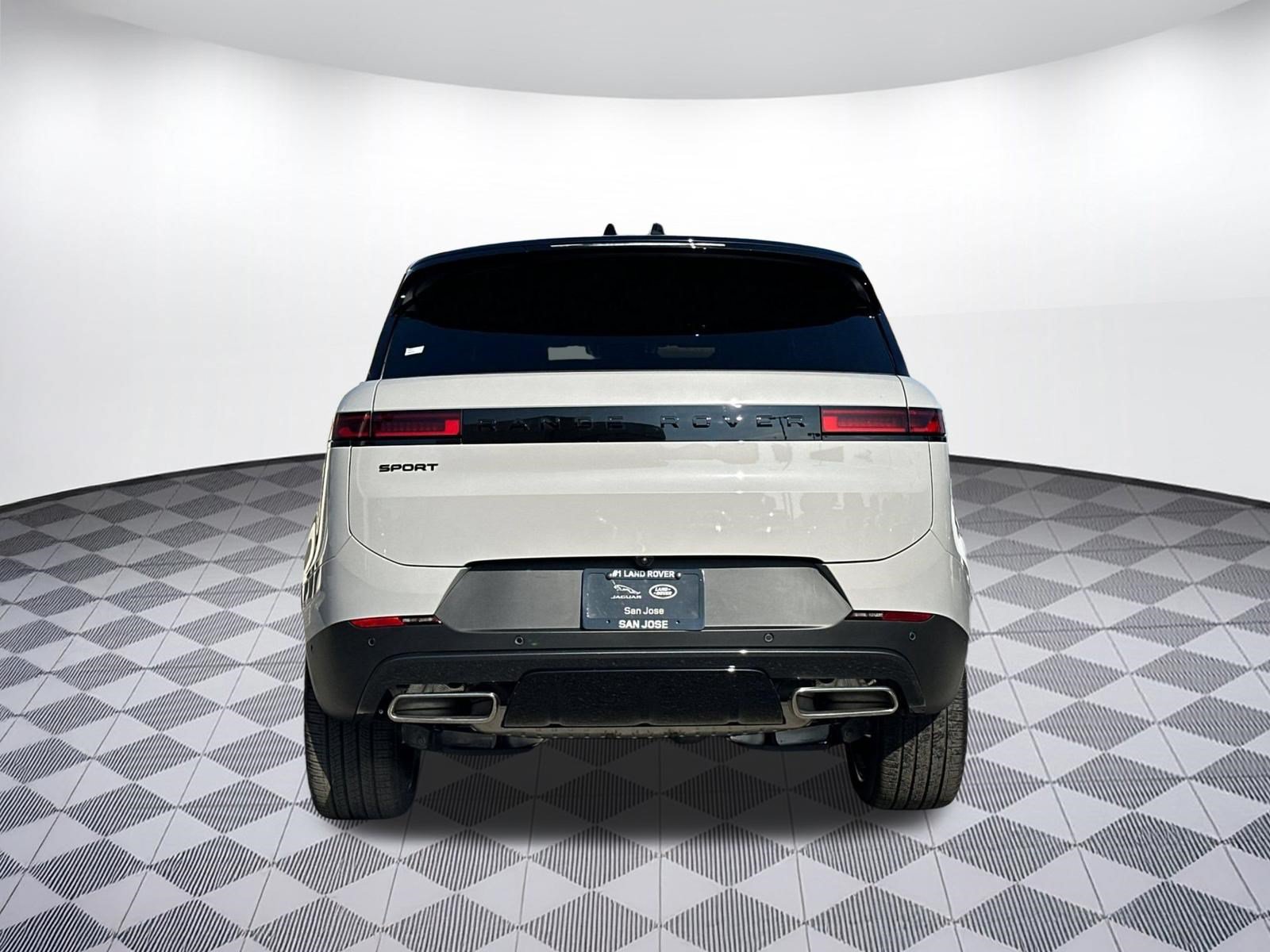 New 2026 Land Rover Range Rover Sport SE AWD/4WD image 10