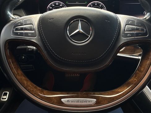 Used 2014 Mercedes-Benz S 63 AMG 4MATIC Sedan image 25