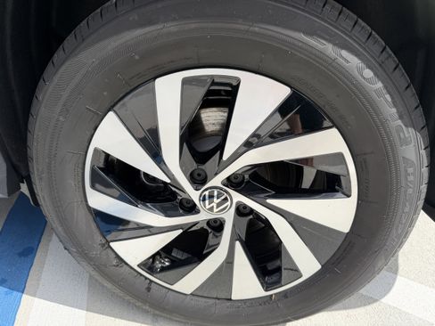 New 2026 Volkswagen Tiguan S image 27