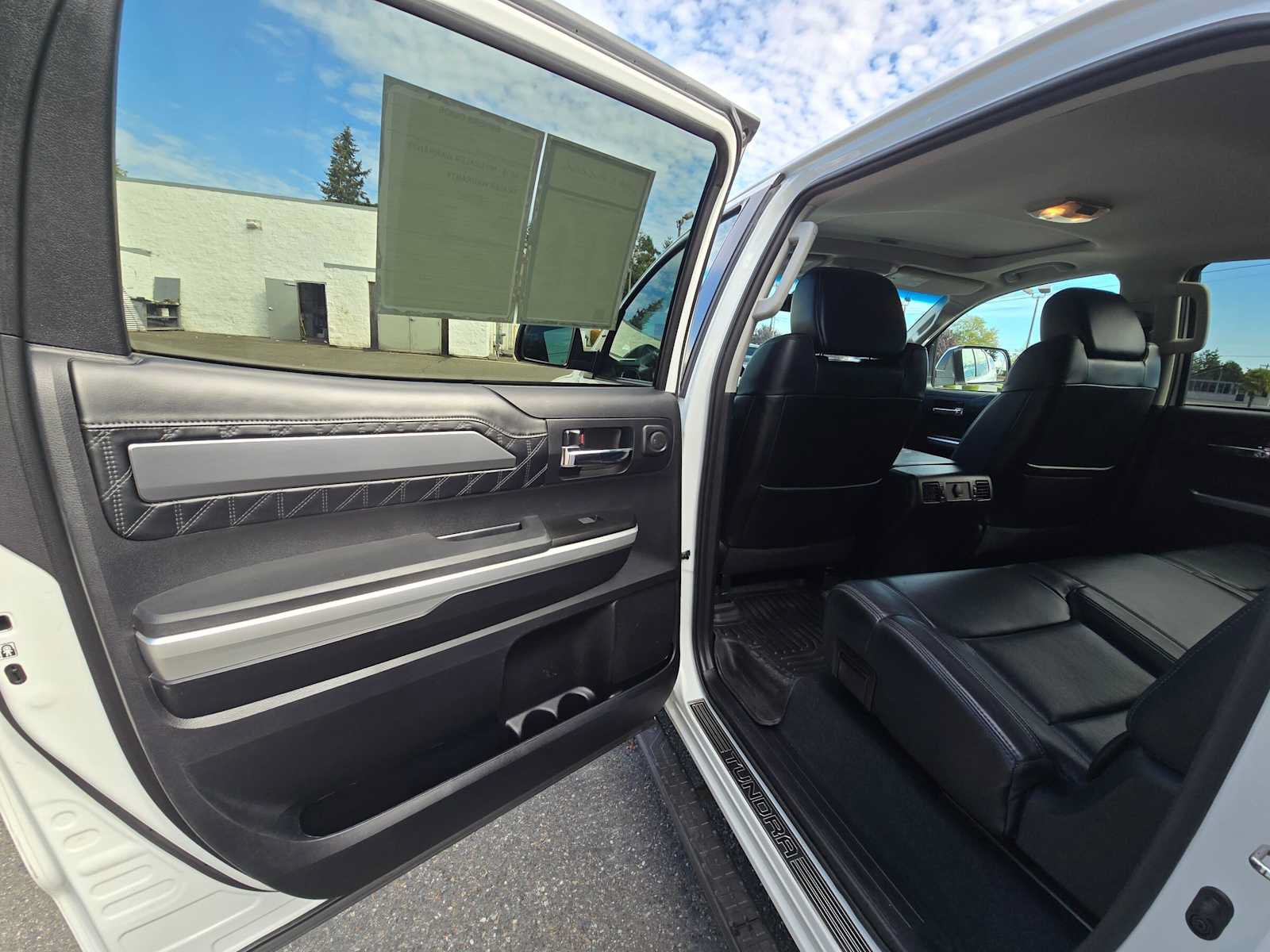 Used 2016 Toyota Tundra Platinum AWD/4WD image 15