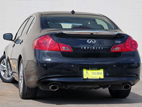 Used 2011 INFINITI G37 Journey w/ Premium Pkg RWD image 5