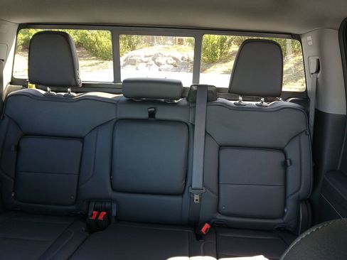 Used 2026 GMC Sierra 1500 Denali AWD/4WD image 24