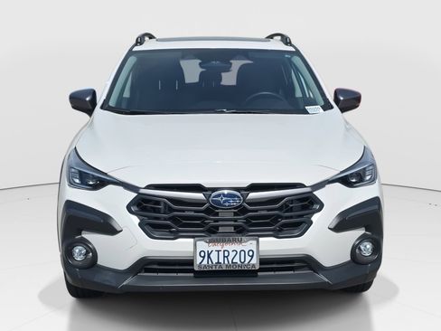 Used 2024 Subaru Crosstrek 2.5i Limited w/ Crosstrek Mirror Package image 2